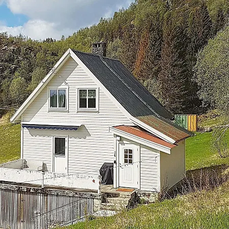 Three-bedroom Holiday In Digermulen *